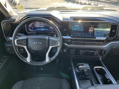 2024 Chevrolet Silverado 1500 Crew Cab Short Box 4-Wheel Drive LT Trail Boss