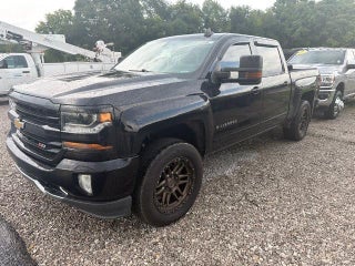 2017 Chevrolet Silverado 1500 Crew Cab Short Box 4-Wheel Drive LT Z71