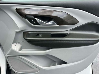 2023 GMC Terrain FWD 4dr SLT