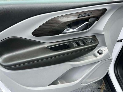 2023 GMC Terrain FWD 4dr SLT