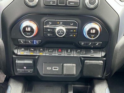 2020 GMC Sierra 1500 Crew Cab Standard Box 4-Wheel Drive SLT