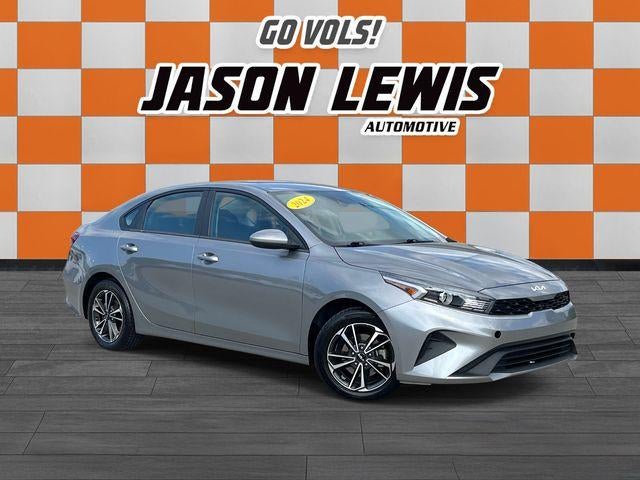 2024 Kia Forte LXS IVT