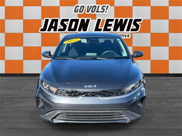 2024 Kia Forte LXS IVT