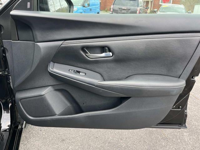 2024 Nissan Sentra SV CVT