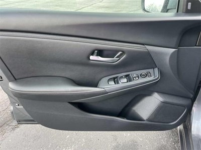 2023 Nissan Sentra SV CVT