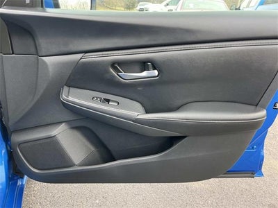 2023 Nissan Sentra SV CVT