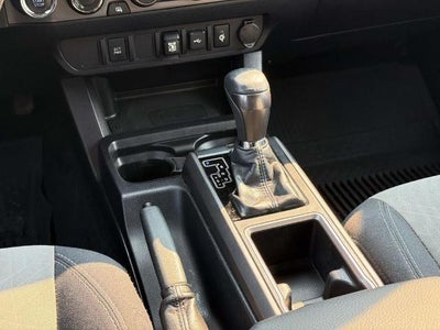 2021 Toyota Tacoma 4WD 4WD TRD Sport Double Cab 5' Bed V6 AT (Natl)