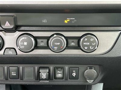 2019 Toyota Tacoma 4WD 4WD TRD Sport Double Cab 5' Bed V6 MT (Natl)