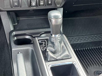 2019 Toyota Tacoma 4WD 4WD TRD Sport Double Cab 5' Bed V6 MT (Natl)