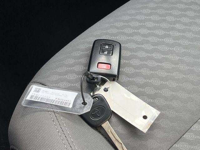 2023 Toyota Tacoma 4WD 4WD SR5 Double Cab 5' Bed V6 AT (GS)