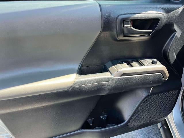 2019 Toyota Tacoma 4WD 4WD SR5 Double Cab 5' Bed V6 AT (GS)