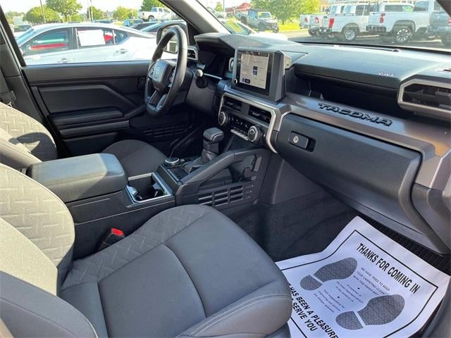 2024 Toyota Tacoma 4WD 4WD SR5 Double Cab 5' Bed AT (GS)