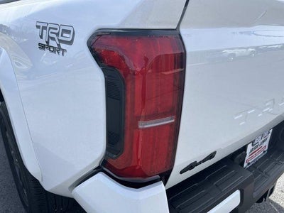 2025 Toyota Tacoma 4WD 4WD TRD Sport Double Cab 5' Bed AT (Natl)