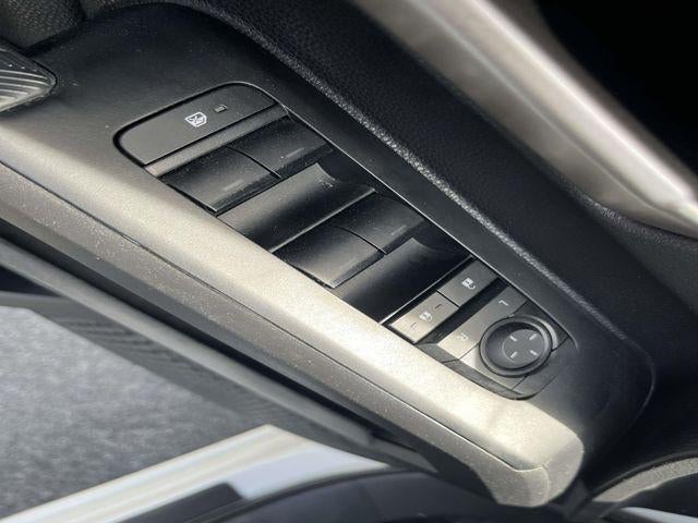 2025 Toyota Tacoma 4WD 4WD TRD Sport Double Cab 5' Bed AT (Natl)