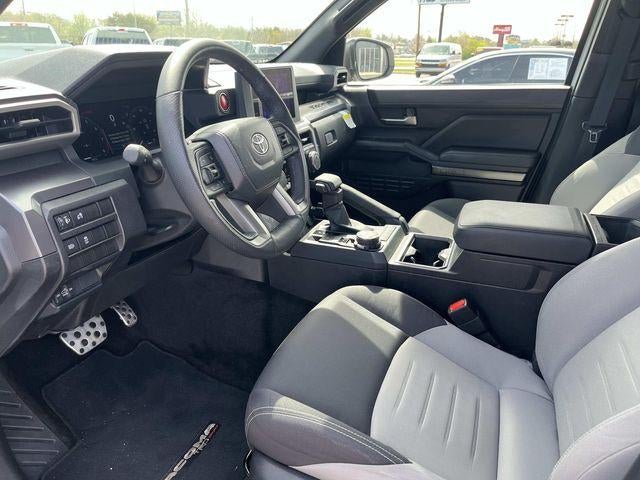 2025 Toyota Tacoma 4WD 4WD TRD Sport Double Cab 5' Bed AT (Natl)