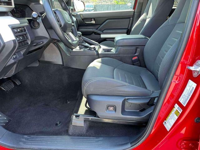 2024 Toyota Tacoma 4WD 4WD TRD Off Road Double Cab 5' Bed AT (Natl)