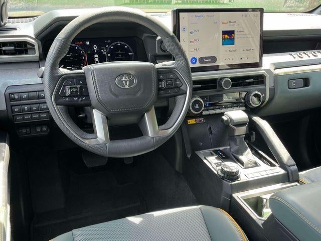 2025 Toyota Tacoma 4WD 4WD Trailhunter Hybrid Double Cab 5' Bed AT (Natl)