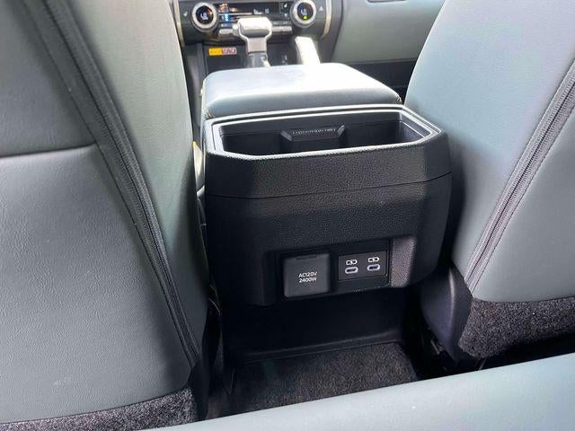 2025 Toyota Tacoma 4WD 4WD Trailhunter Hybrid Double Cab 5' Bed AT (Natl)