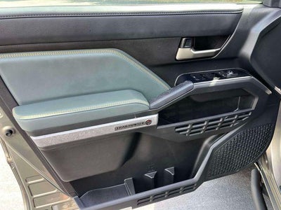 2025 Toyota Tacoma 4WD 4WD Trailhunter Hybrid Double Cab 5' Bed AT (Natl)