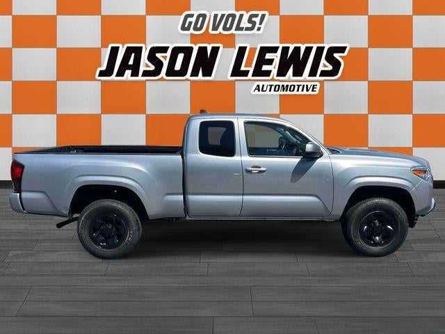2022 Toyota Tacoma 4WD 4WD SR Access Cab 6' Bed I4 AT (SE)