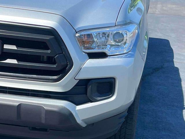 2022 Toyota Tacoma 4WD 4WD SR Access Cab 6' Bed I4 AT (SE)