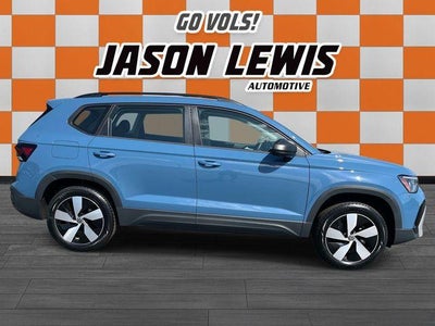 2025 Volkswagen Taos S 4MOTION