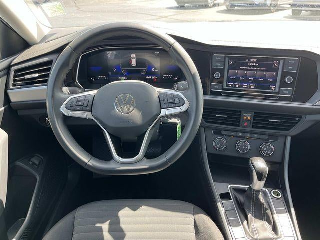 2024 Volkswagen Jetta S Auto