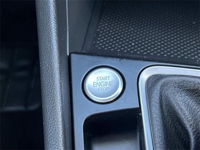 2024 Volkswagen Jetta SE Auto