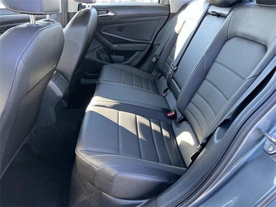 2024 Volkswagen Jetta SE Auto