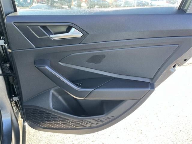 2024 Volkswagen Jetta SE Auto