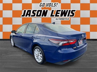 2024 Toyota Camry LE Auto (SE)