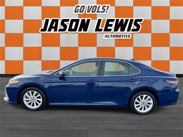 2024 Toyota Camry LE Auto (SE)