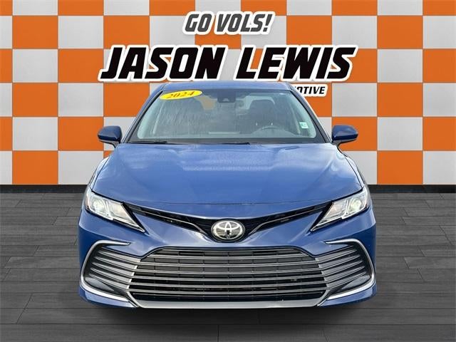 2024 Toyota Camry LE Auto (SE)