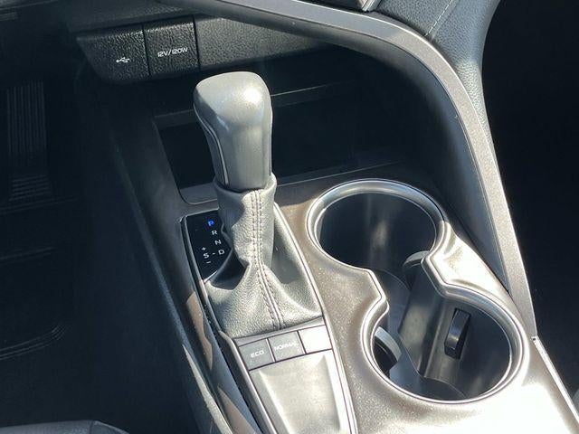 2024 Toyota Camry SE Auto (SE)