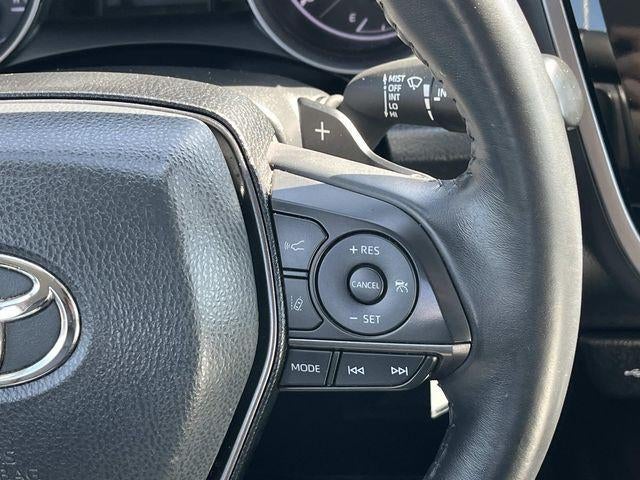 2024 Toyota Camry SE Auto (SE)