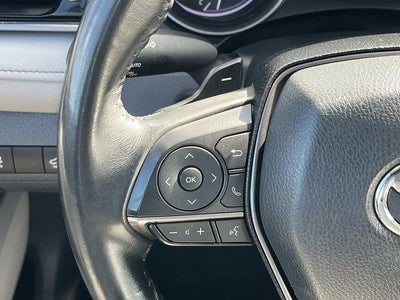 2024 Toyota Camry SE Auto (SE)