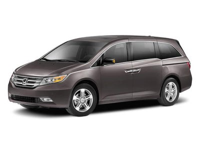 2011 Honda Odyssey Touring with DVD Rear Entertainment System and Navigation