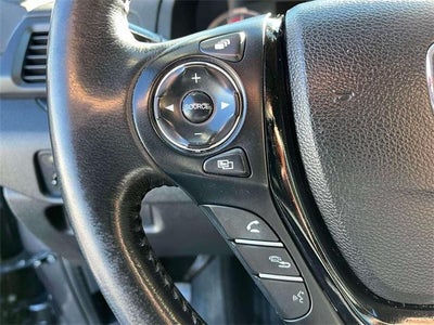 2016 Honda Pilot 2WD Touring with DVD Rear Entertainment System and Navigation