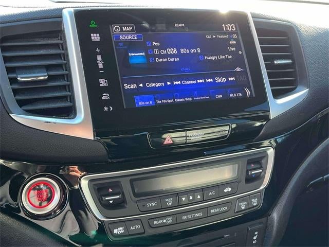 2016 Honda Pilot 2WD Touring with DVD Rear Entertainment System and Navigation