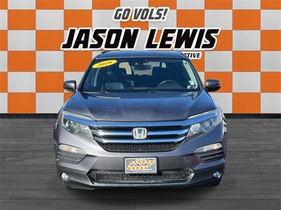 2016 Honda Pilot 2WD Touring with DVD Rear Entertainment System and Navigation