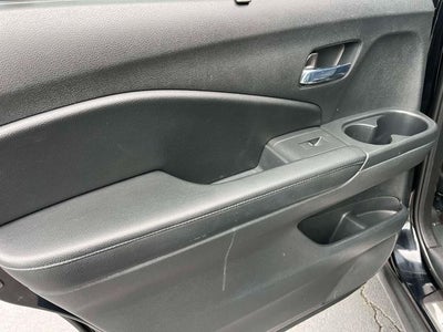 2016 Honda Pilot 2WD Touring with DVD Rear Entertainment System and Navigation