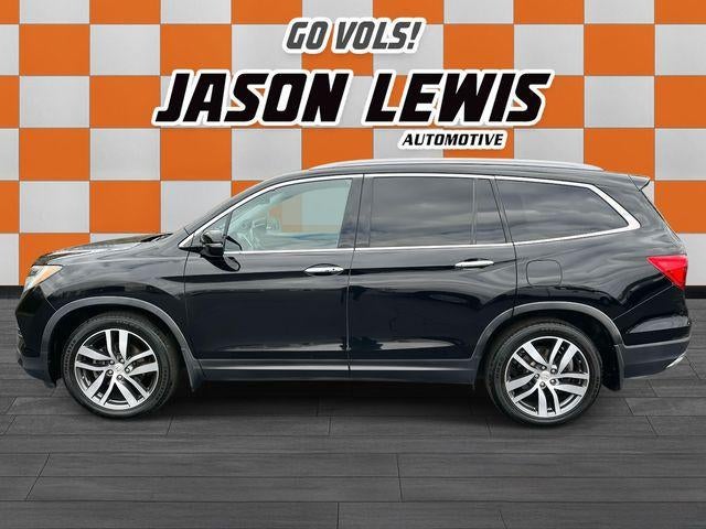 2016 Honda Pilot 2WD Touring with DVD Rear Entertainment System and Navigation