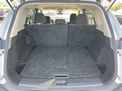 2023 Nissan Rogue FWD SV *Ltd Avail*