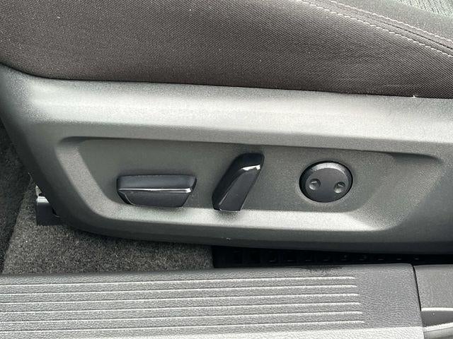 2023 Nissan Rogue AWD SV *Ltd Avail*