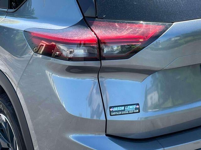 2024 Nissan Rogue AWD SV