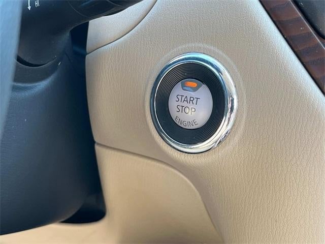 2018 Nissan Pathfinder FWD Platinum