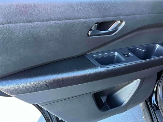 2025 Nissan Pathfinder SV 2WD