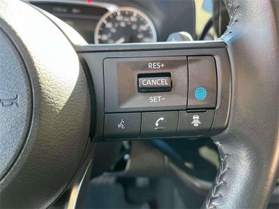 2025 Nissan Pathfinder SV 2WD