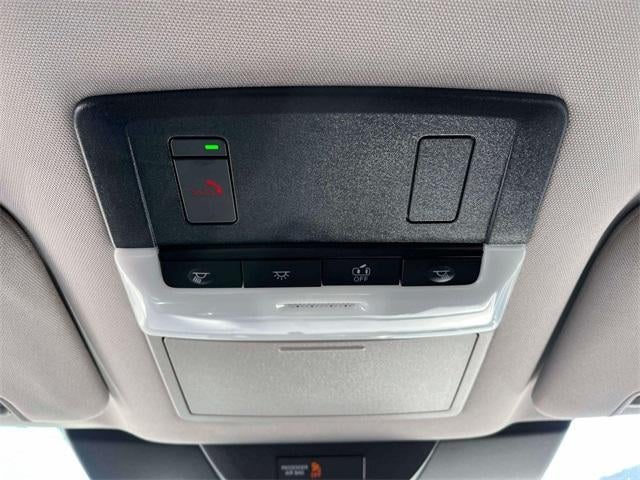 2025 Nissan Pathfinder SV 2WD