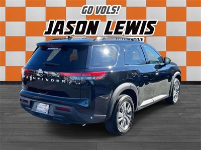 2025 Nissan Pathfinder SV 2WD